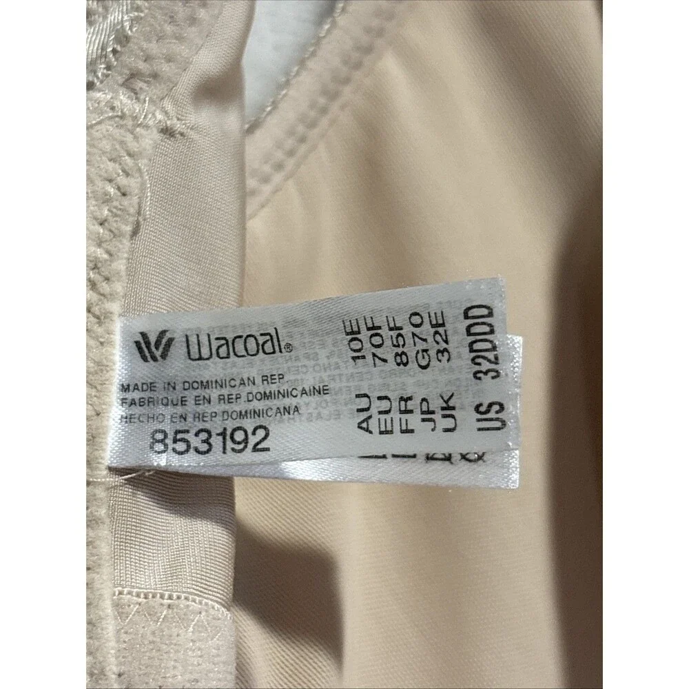 Wacoal Basic Beauty Spacer Underwire T-Shirt Bra 32DDD Nude Full Coverage 853192